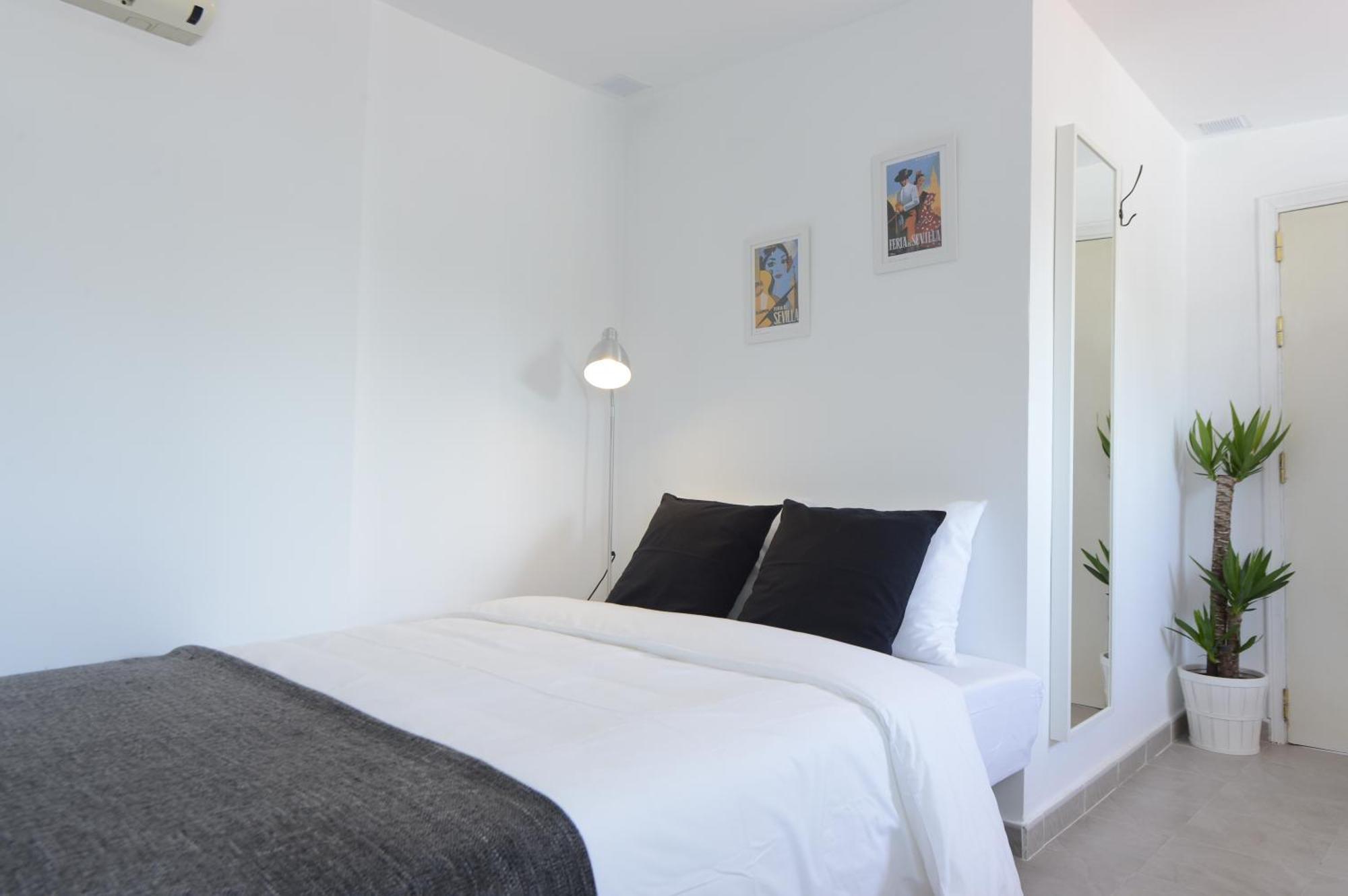 Atico, Studio 300 Meters From Cathedral And Giralda Apartamento *